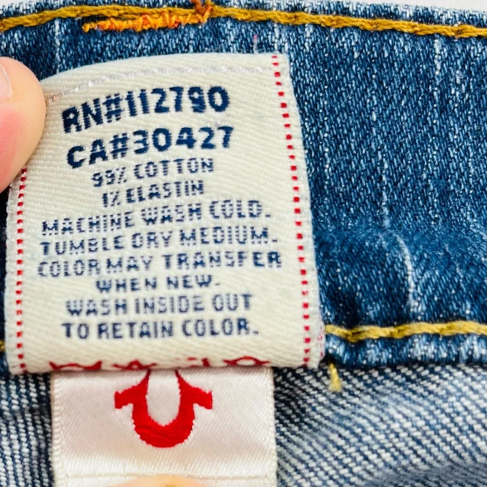 TRUE RELIGION MEN’S JEANS 👖🔥 Classic Stitch | Iconic Pocket Design |